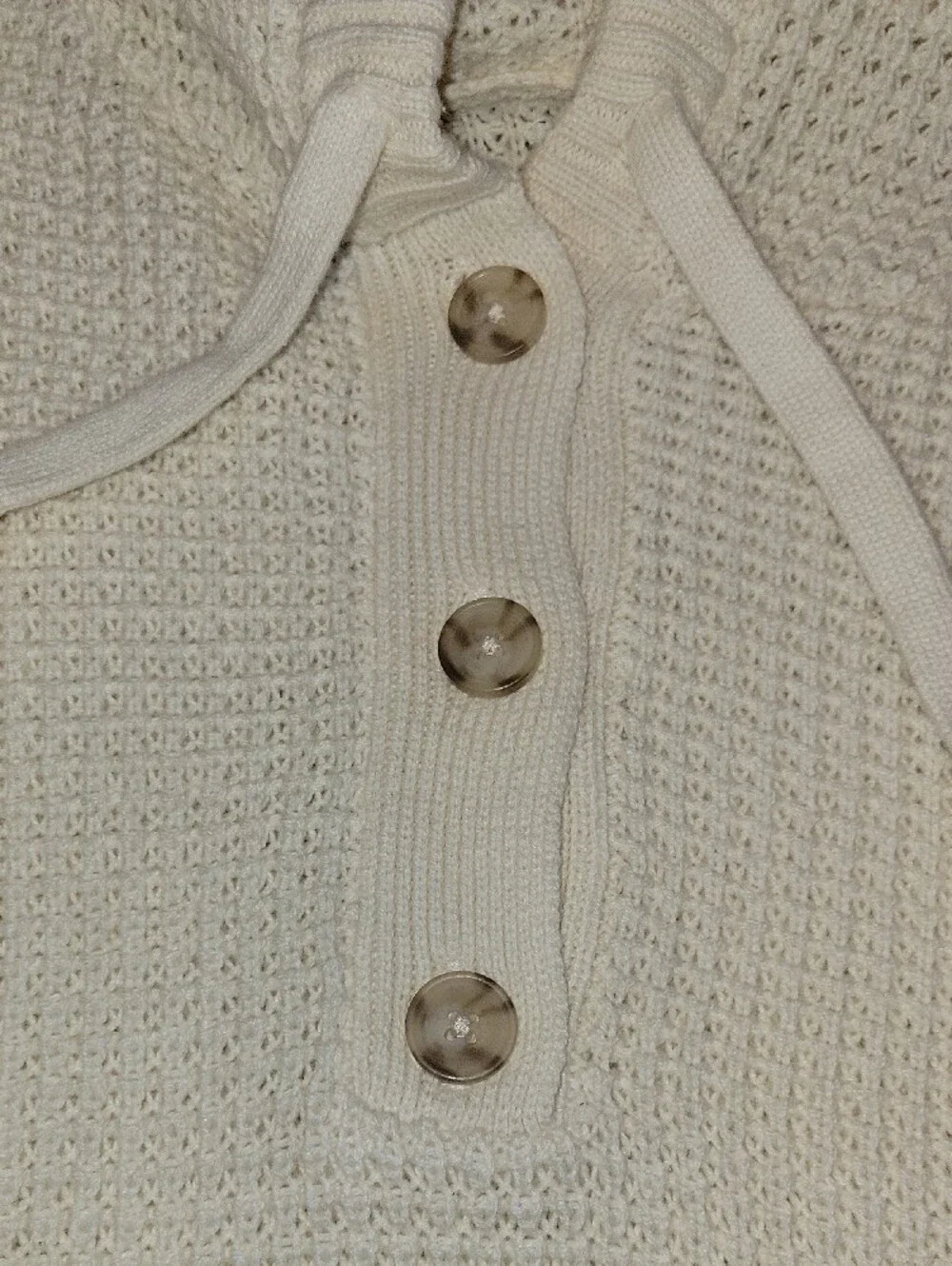 American Eagle Outfitters Chunky Knit Oversized Hooded Pullover Cream NWOT
